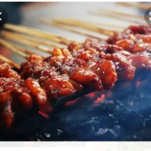 Sate Ayam Cak Sholeh: Rasa yang Menggugah Selera di Jantung Cilacap